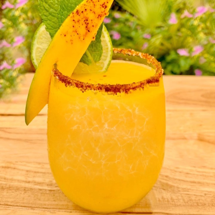 Frozen Mango Margaritas