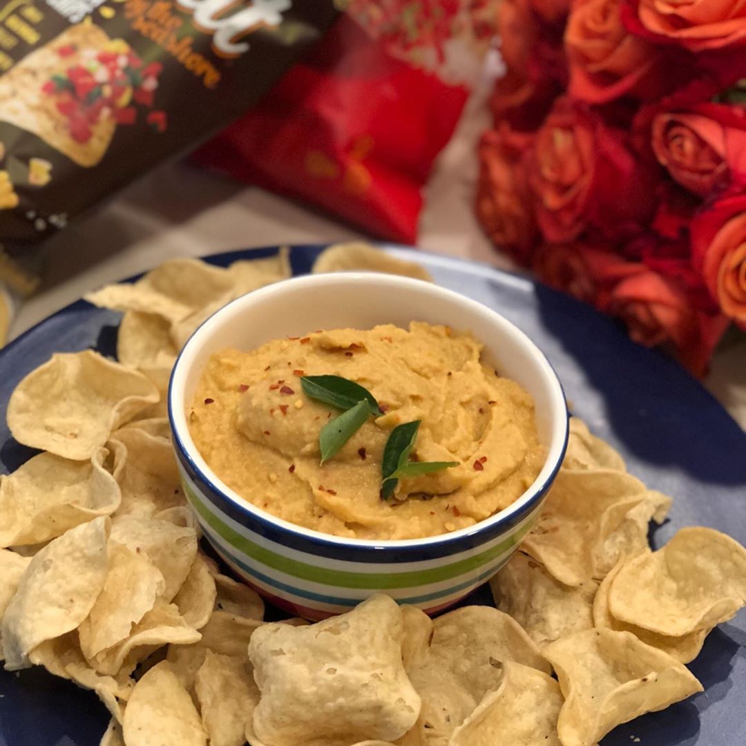 Homemade Hummus with Flavor Variations