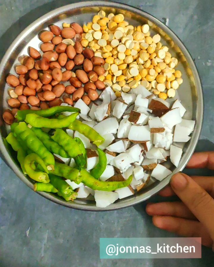 Simple and Quick Coconut Chutney