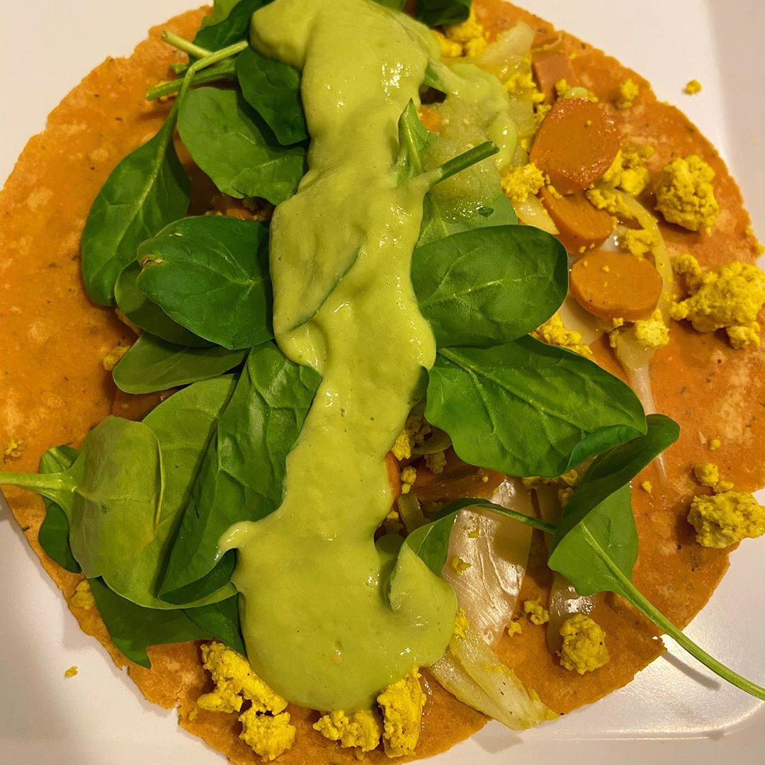 Tofu Scramble Spinach Wrap & Sauce