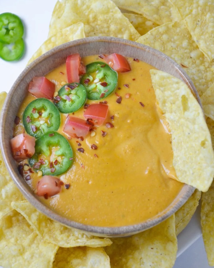 Vegan Queso Dip