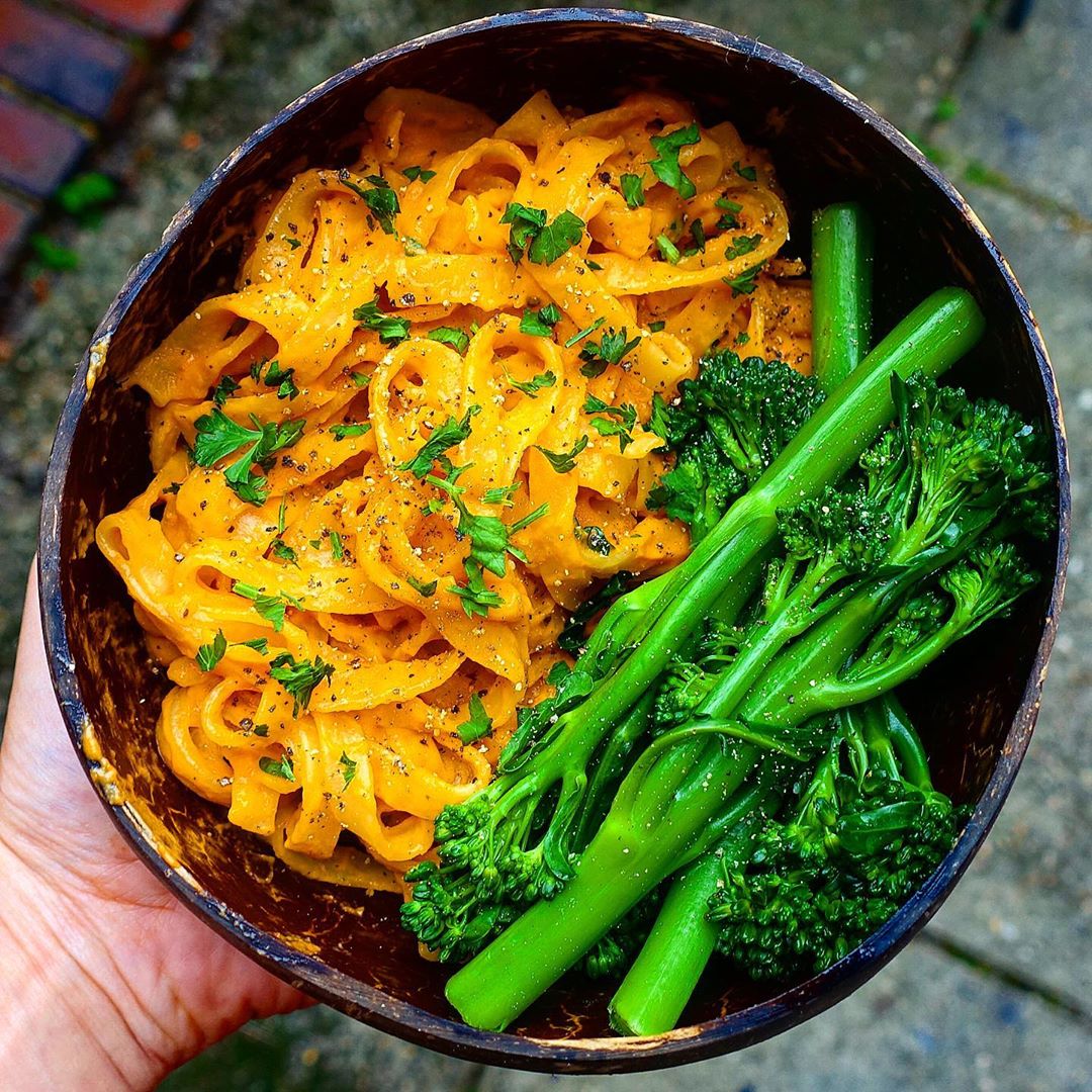 Creamy Roasted Red Pepper Pasta