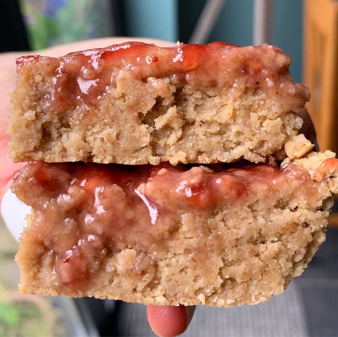 Pb+j Bars