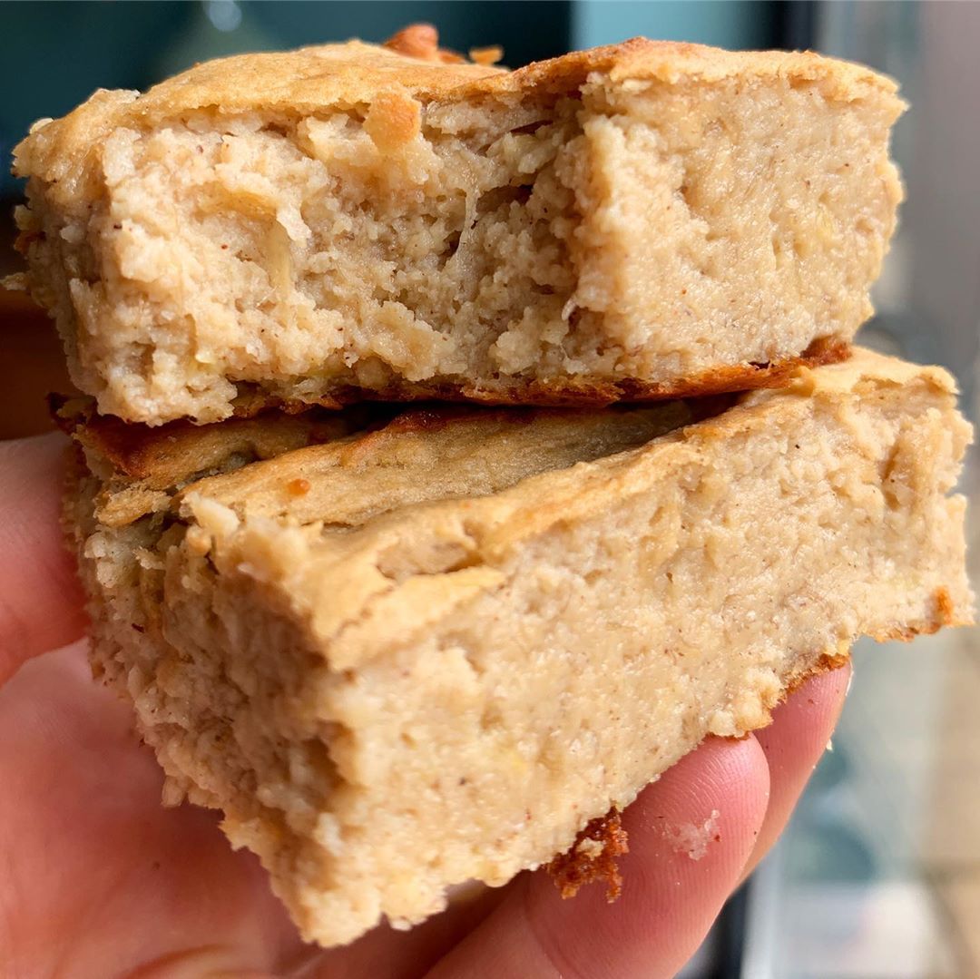 Tahini Banana Bars