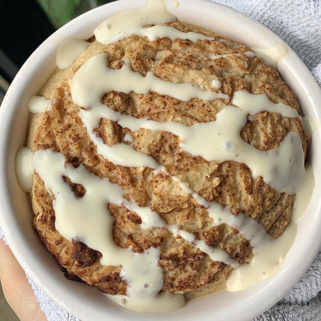 Cinnamon Roll Baked Oats