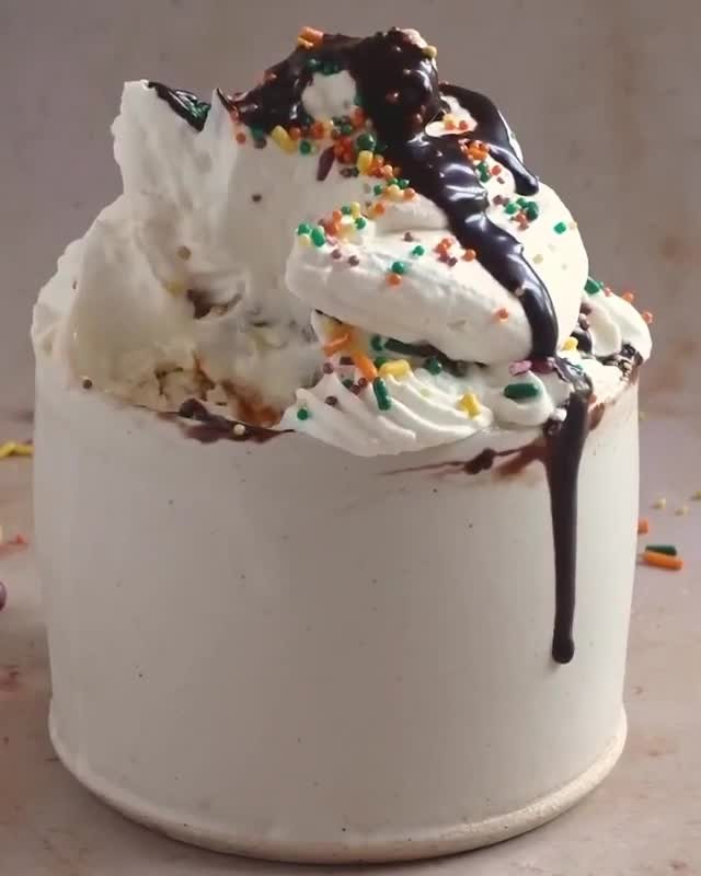 One Minute Birthday Mug Cake
