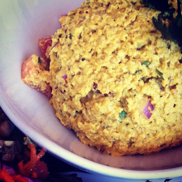 Raw Eggless Salad with Organic Ingredients