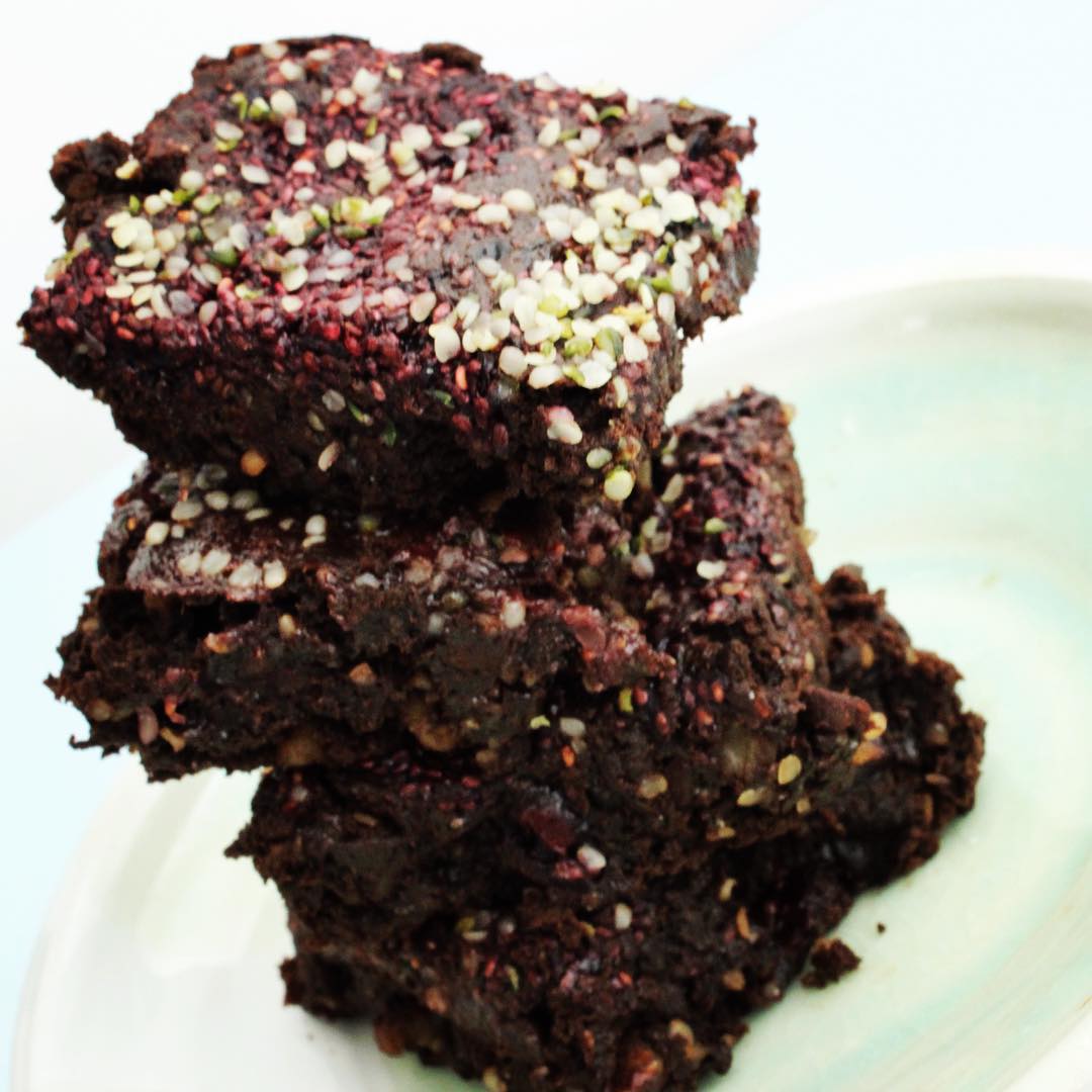 Healthy Superfood Brownies with Ancient Grains and Hemp Seeds
