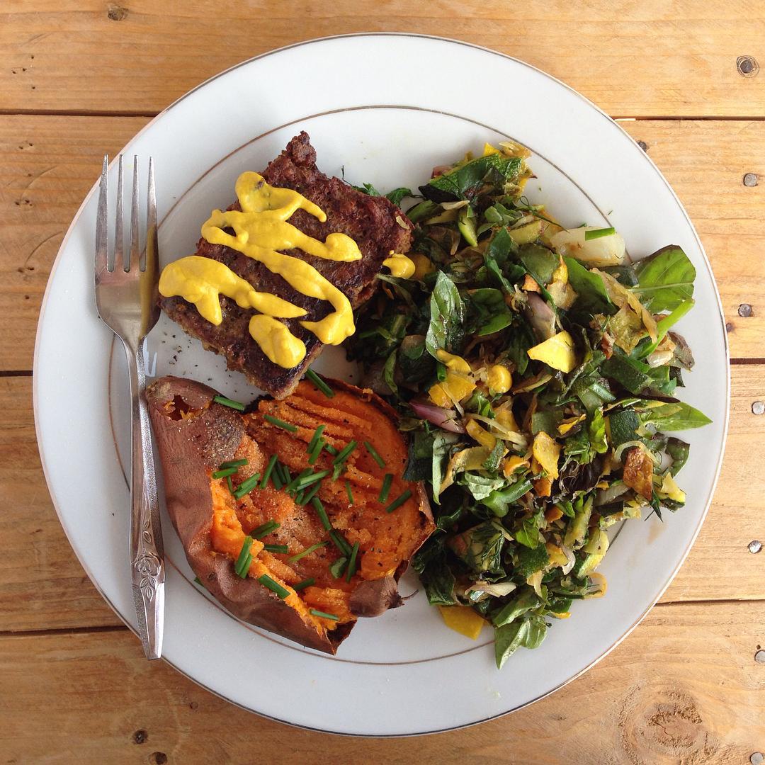 Simple Protein Squares with Herbs and Spices