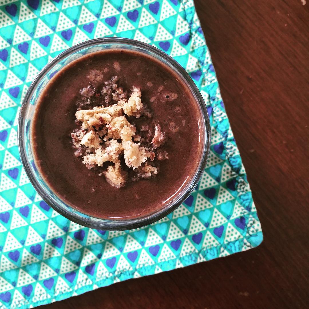 Chocolate Cherry Smoothies with Crumbles