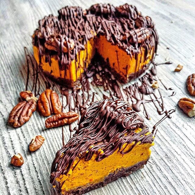 Mini Pecan Pumpkin Cake