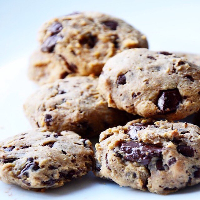 FODMAP Friendly Chocolate Chickpea Cookies