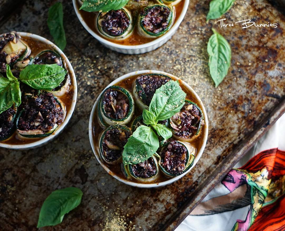 Stuffed Zucchini Rolls with Artichoke Pesto