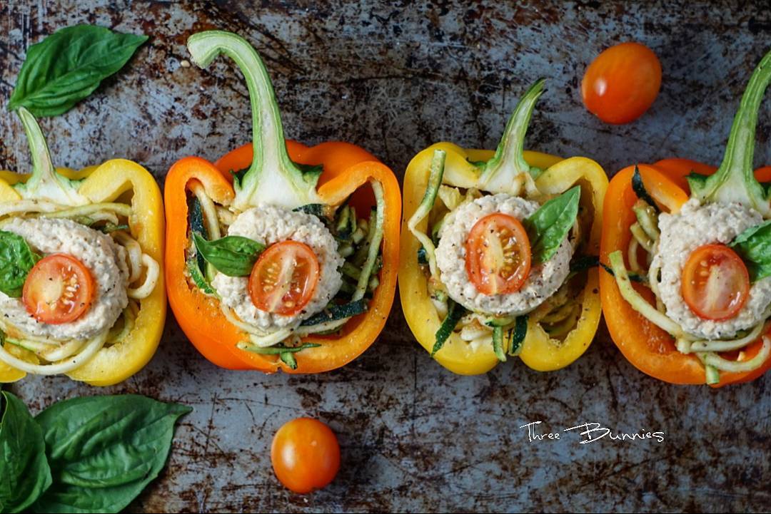Fully Raw Stuffed Peppers