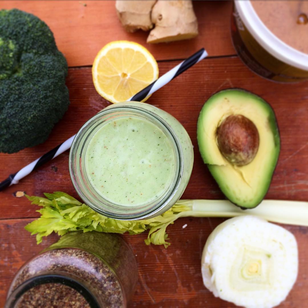 Big Green Smoothie with Avocado and Fennel