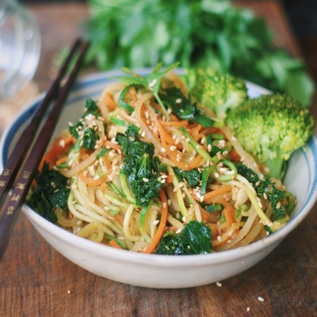 Macrobiotic Wok-Fried Ginger Sesame Vegetable Noodles