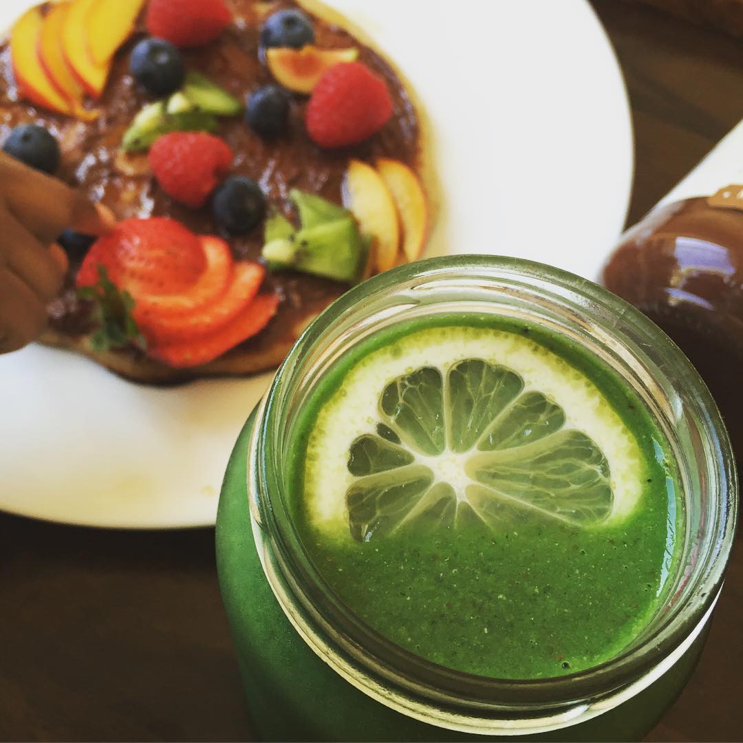 Seasonal Fruit Smoothie with Turmeric and Ginger