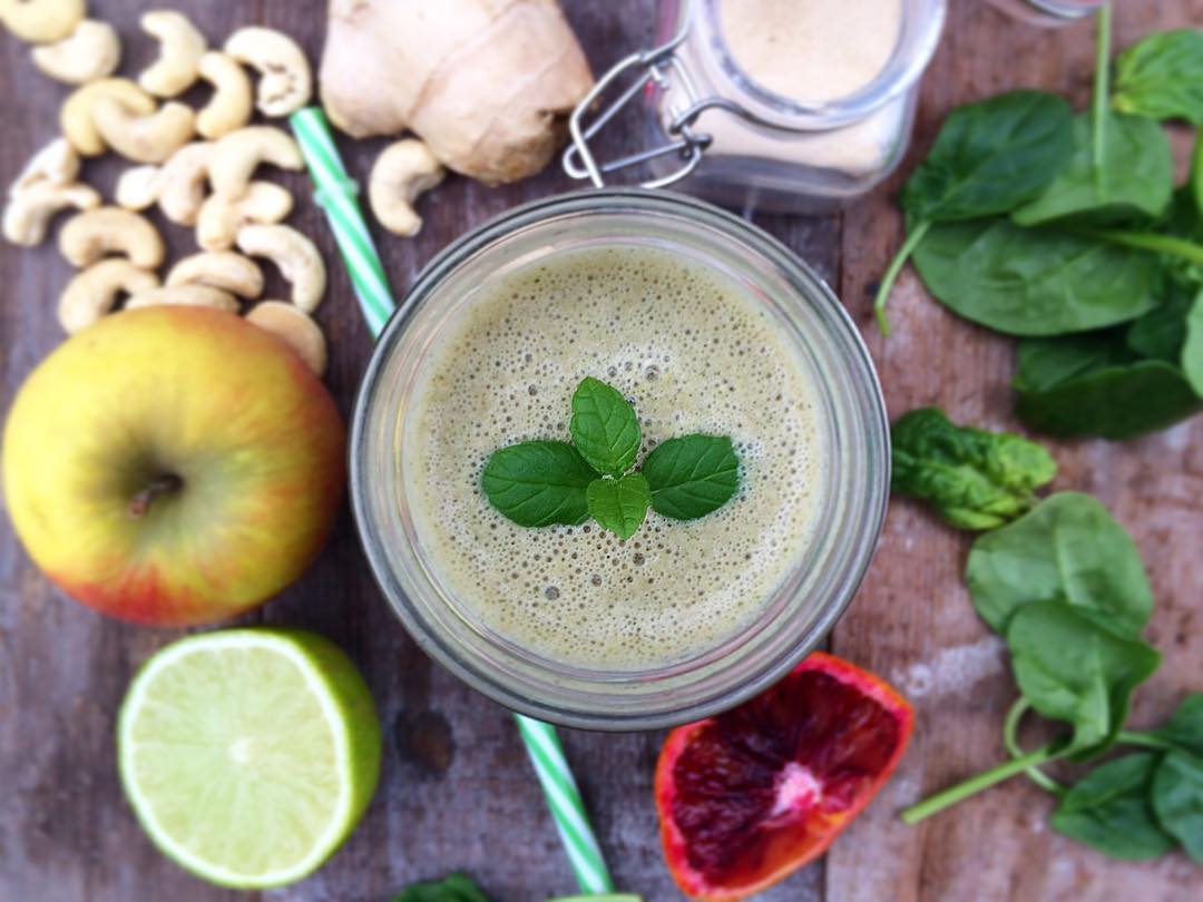 Refreshing Wake Up Smoothie with Citrus Zing
