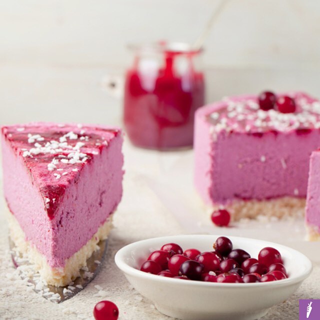 Rich Raspberry Vanilla Cheesecake