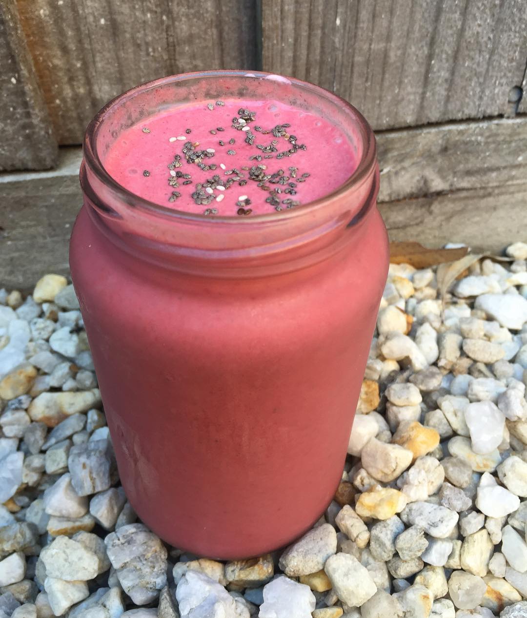 Refreshing Vegan Vegetable and Fruit Smoothie
