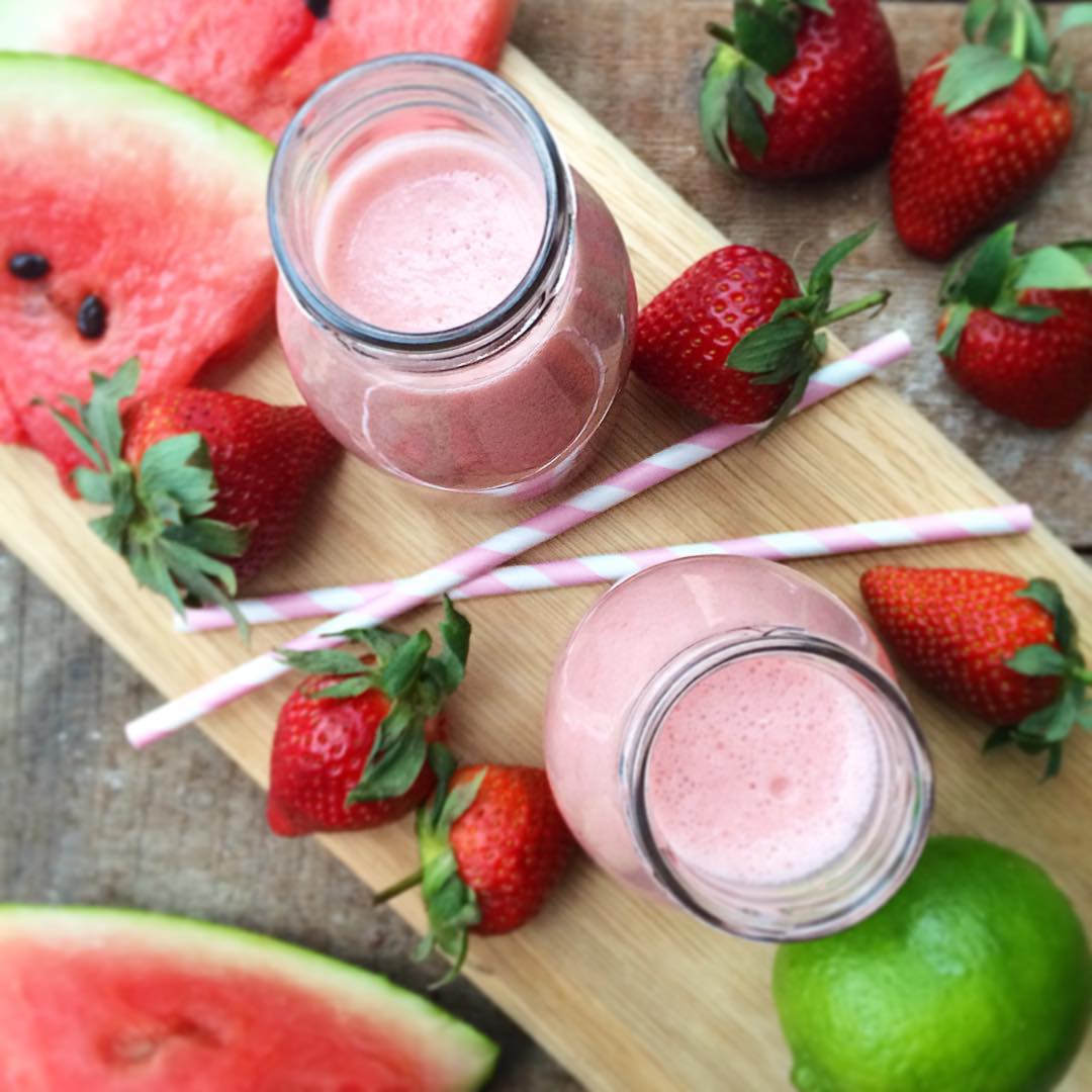 Gorgeous Watermelon & Strawberry Smoothies