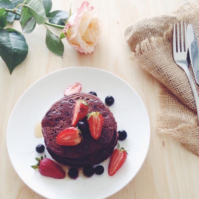 Vegan Chocolate and Pb Pancakes