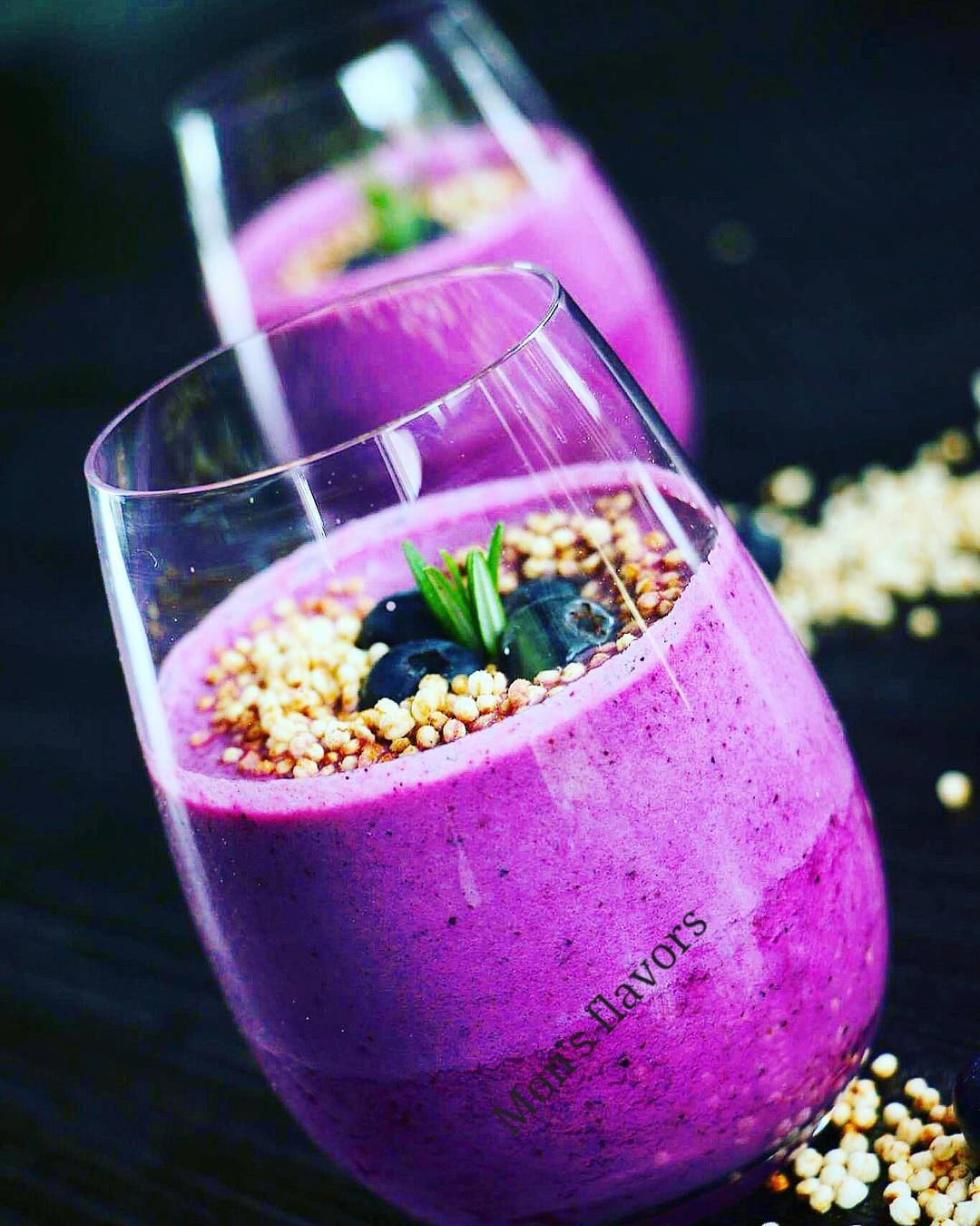 Delicious Blueberry Kale Avocado Smoothie Delight
