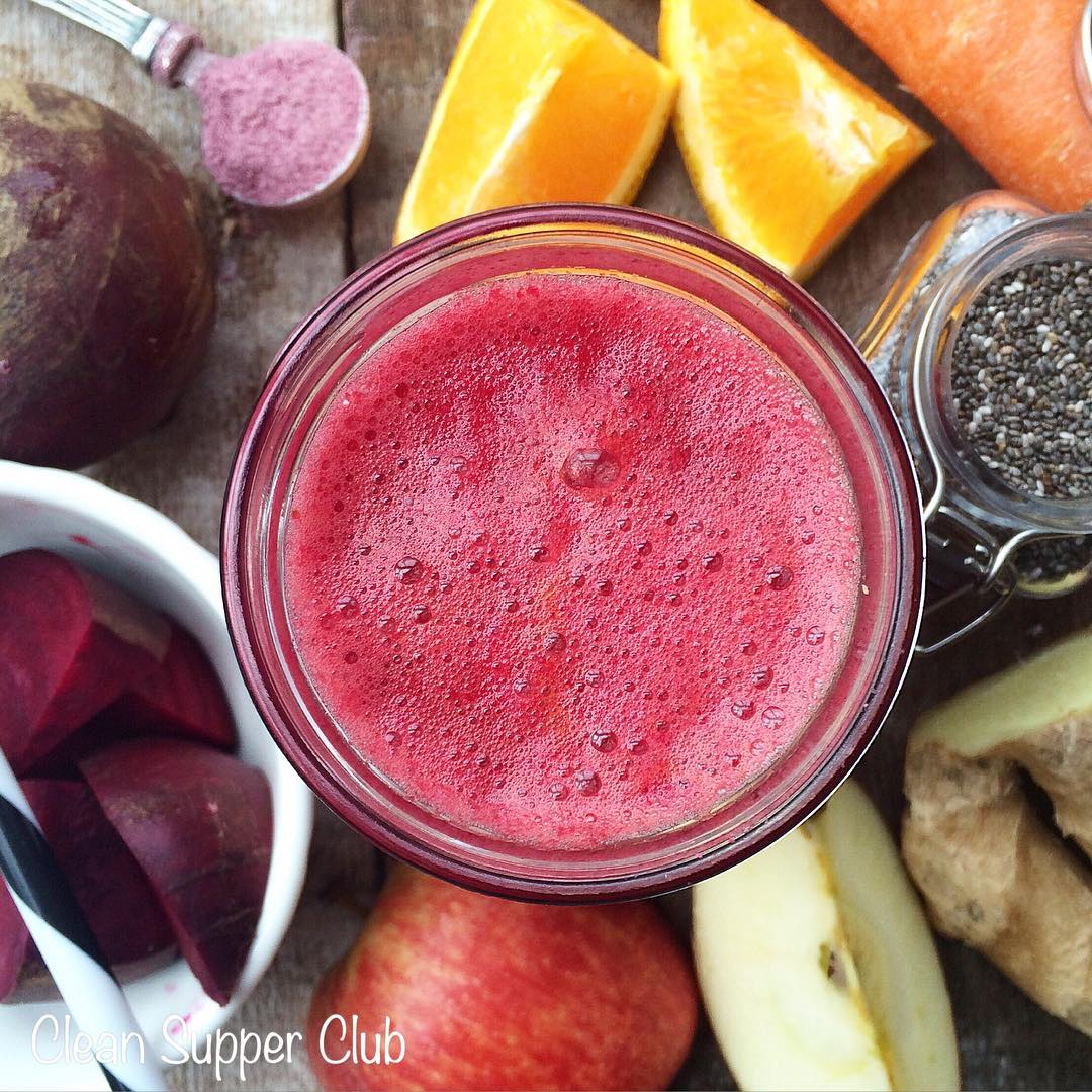 Beet and Fruit Smoothie with Superfood Boost