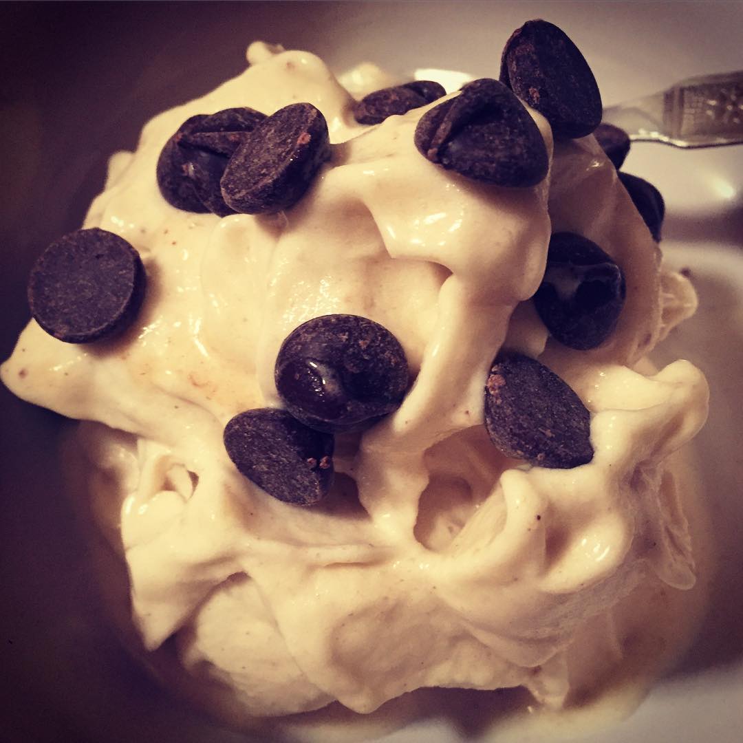 Chocolate Chip Nice Cream for Warm Days