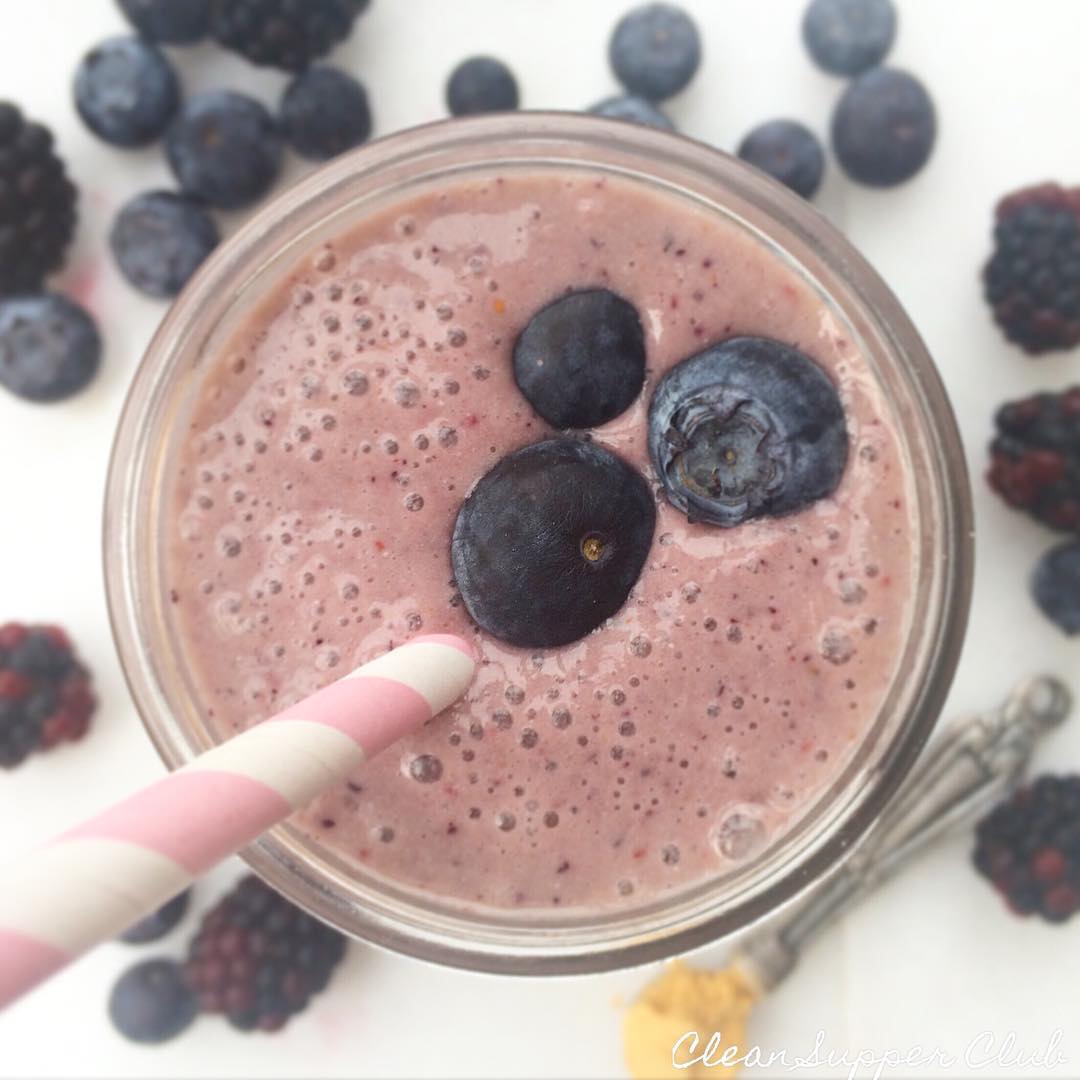 Creamy Blueberry and Cashew Antioxidant Smoothie