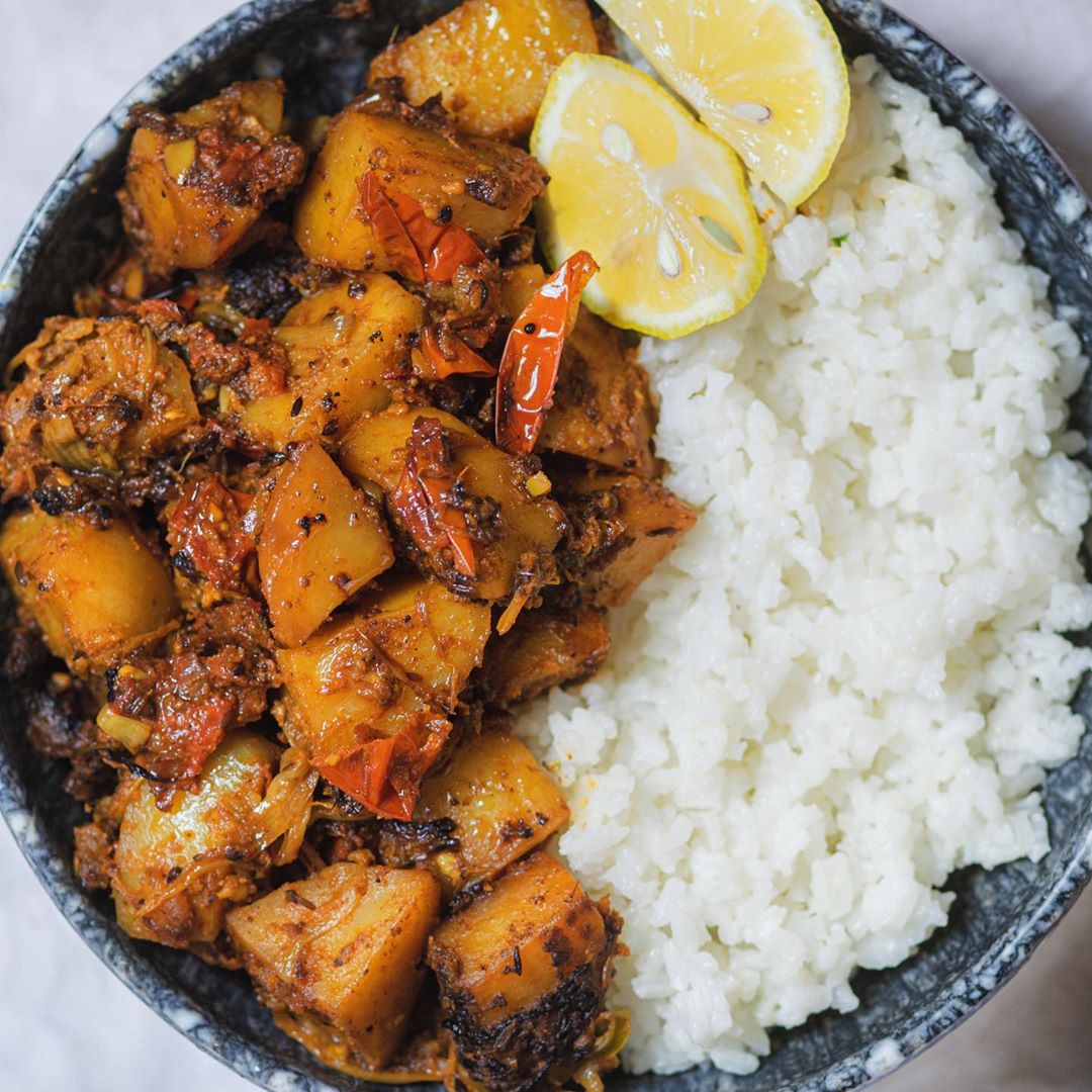 Spicy Potatoes with Sticky Rice