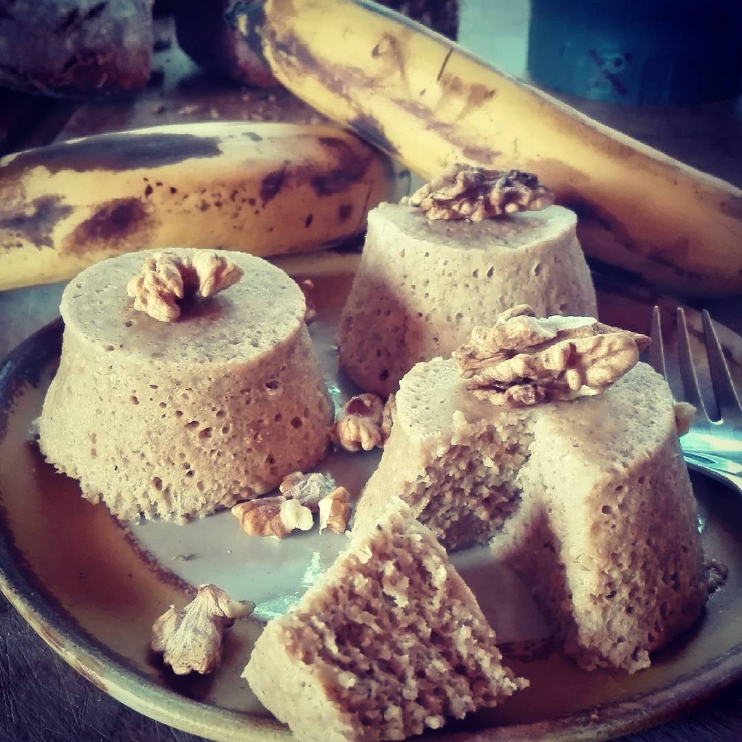 Fudgy Banana Protein Cakes