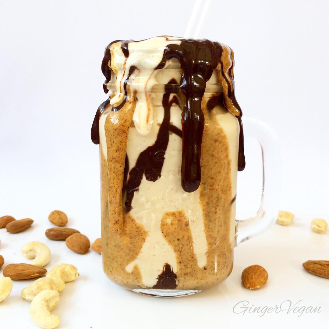 Vanilla Nut Recovery Smoothie