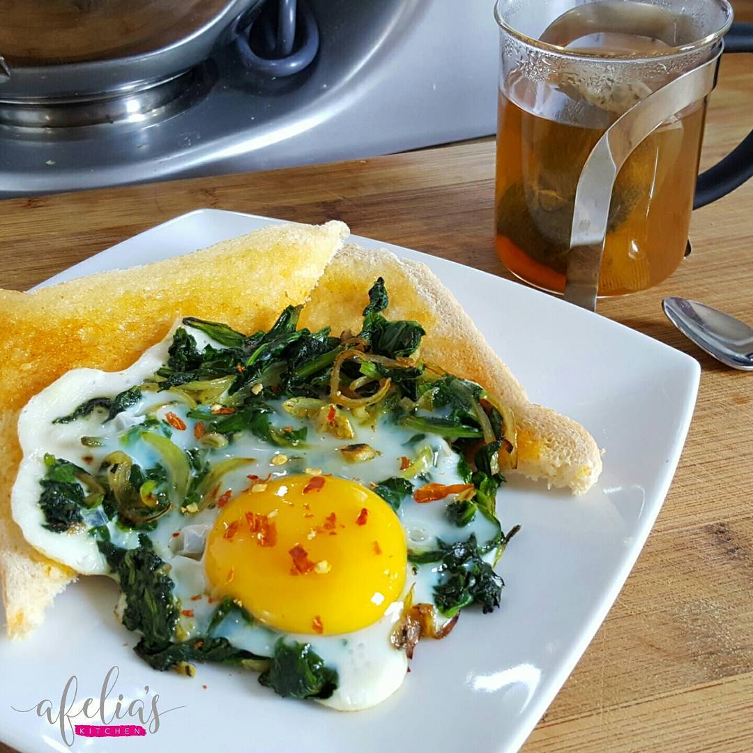 Eggs on Spinach