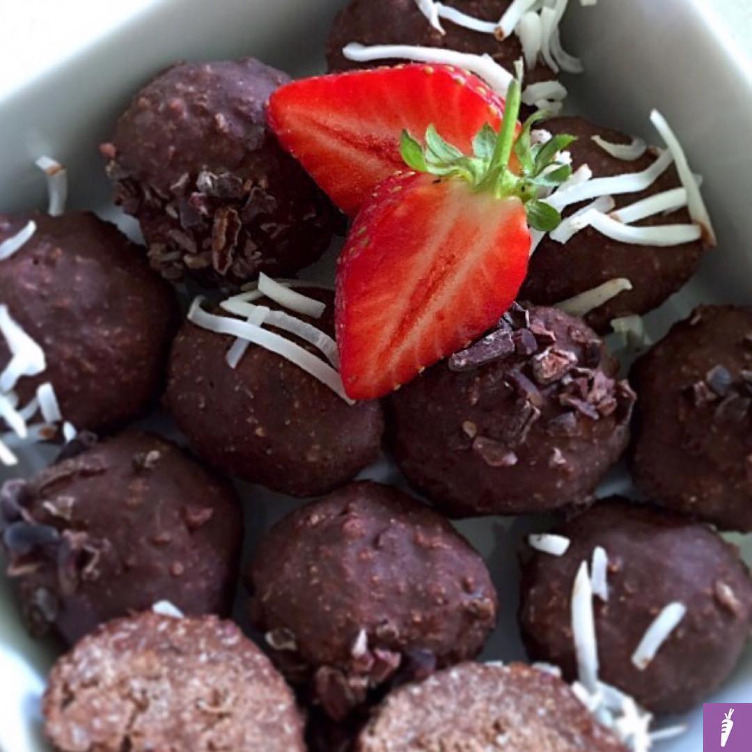 Raw Rich Chocolate Truffles