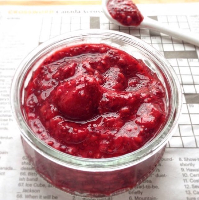Ultimate FODMAP Friendly Raspberry Chia Jam