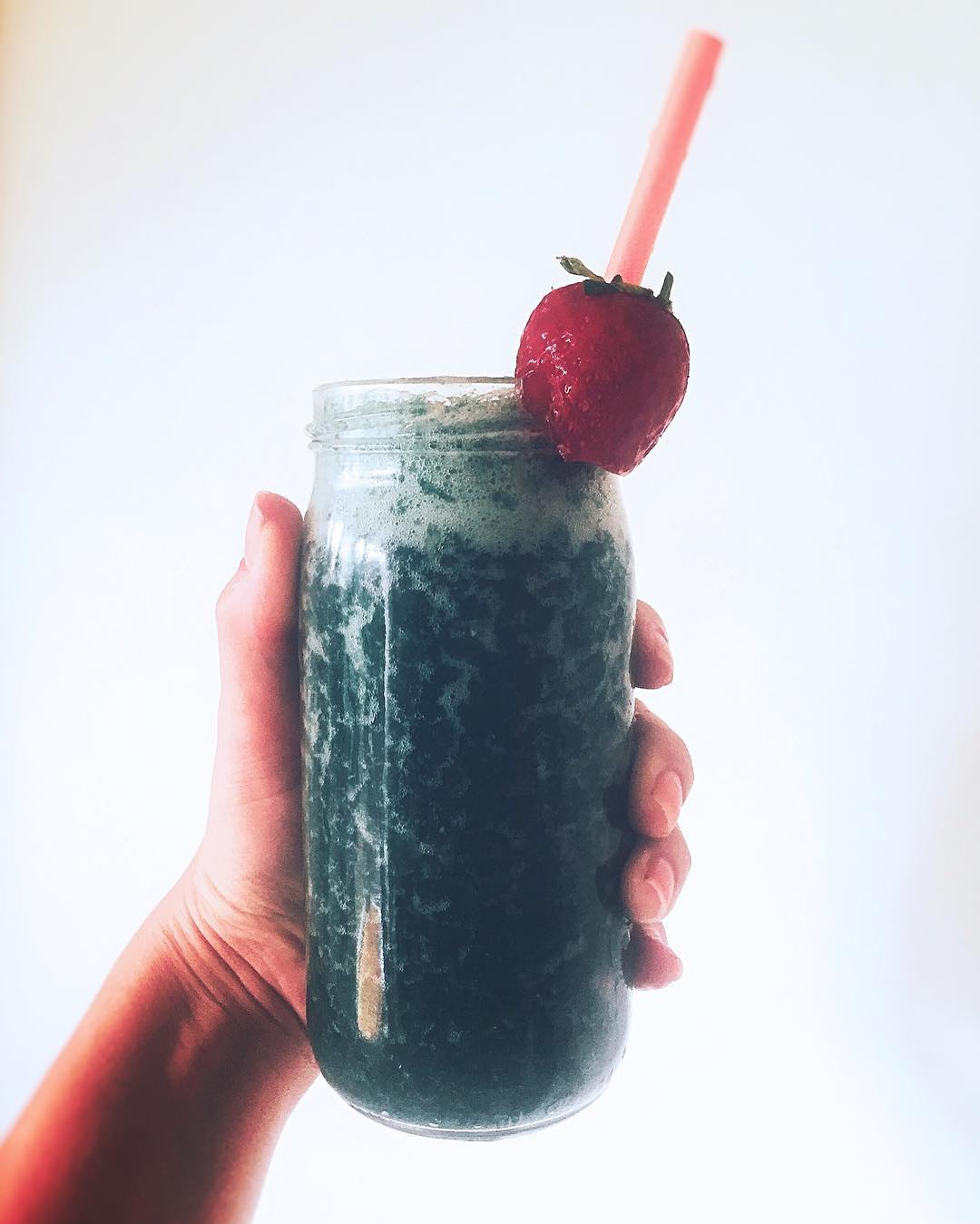 Kiwi Spirulina Detox Smoothie