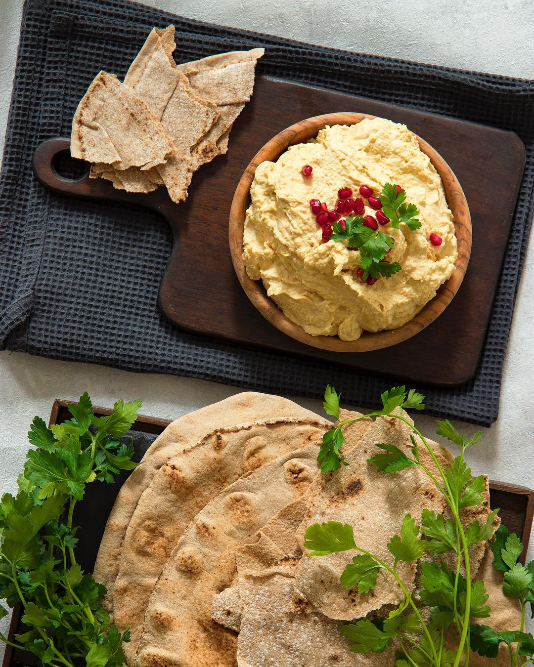 Oil-Free Hummus with Chickpeas and Spices