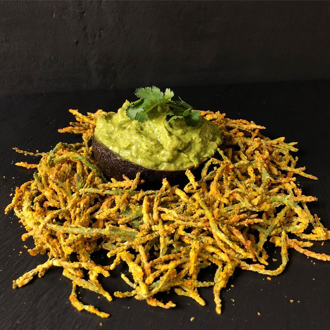 Samphire Pakora & Avocado Chutney