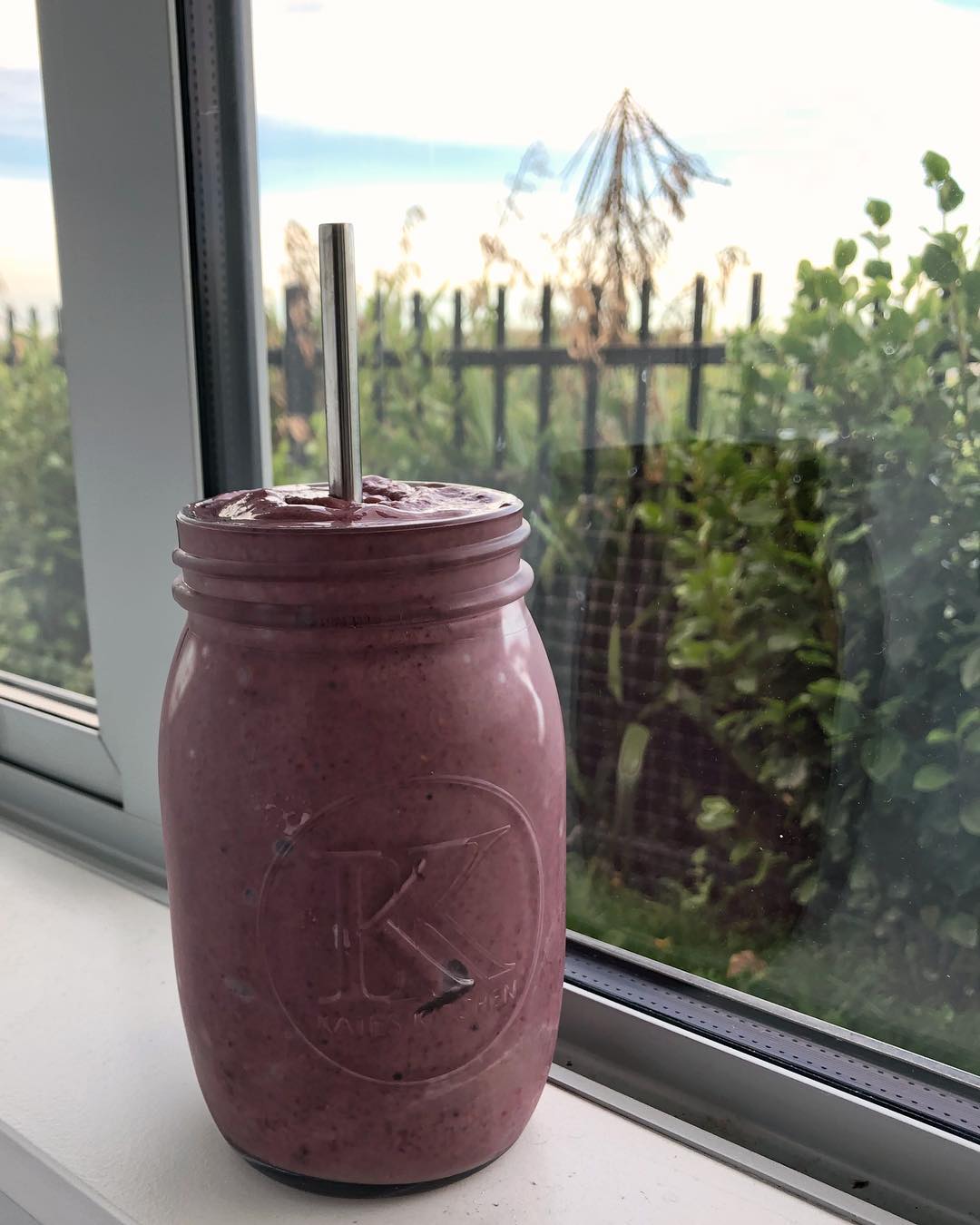 Creamy Berry Smoothie