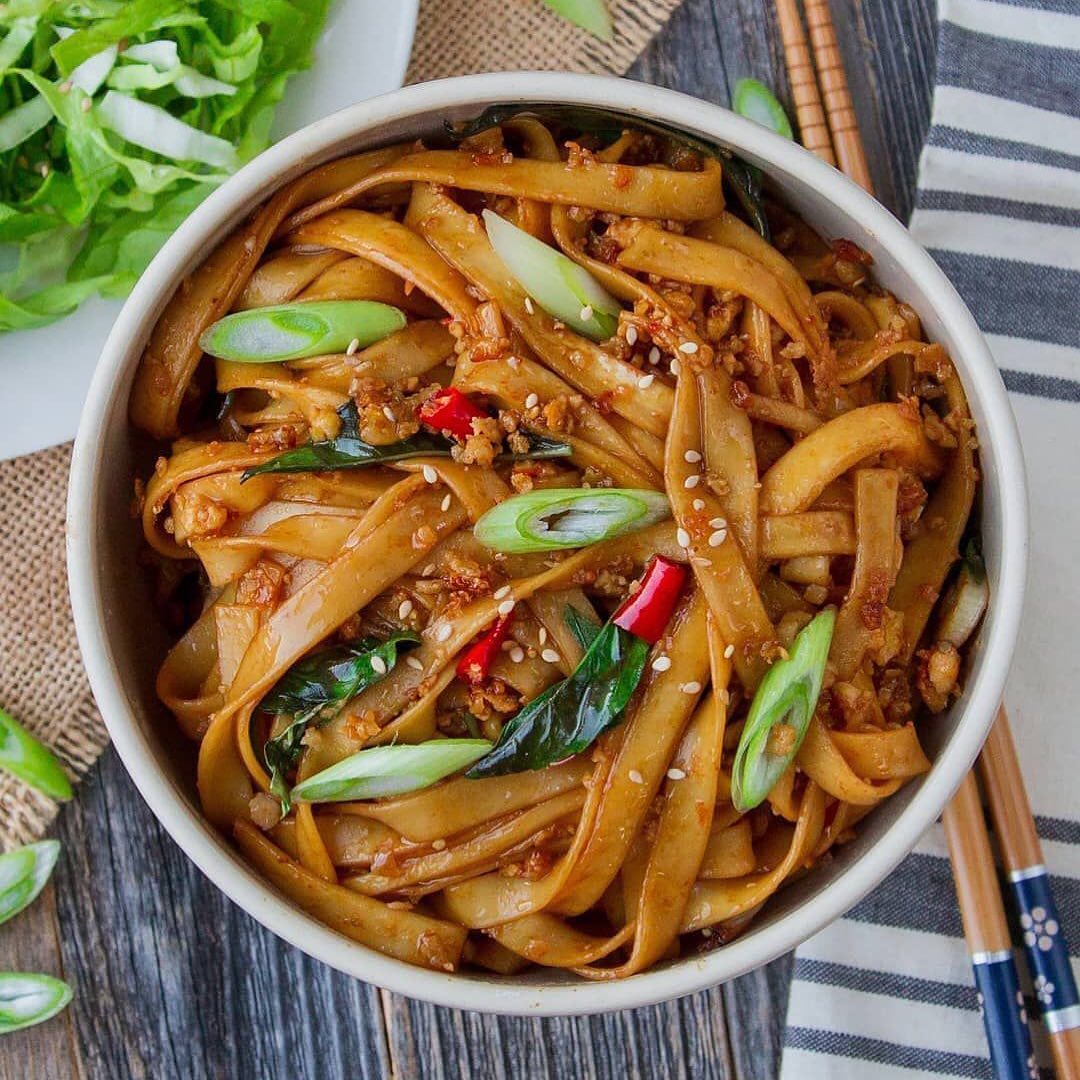 Spicy Basil Noodles with Minced Tofu