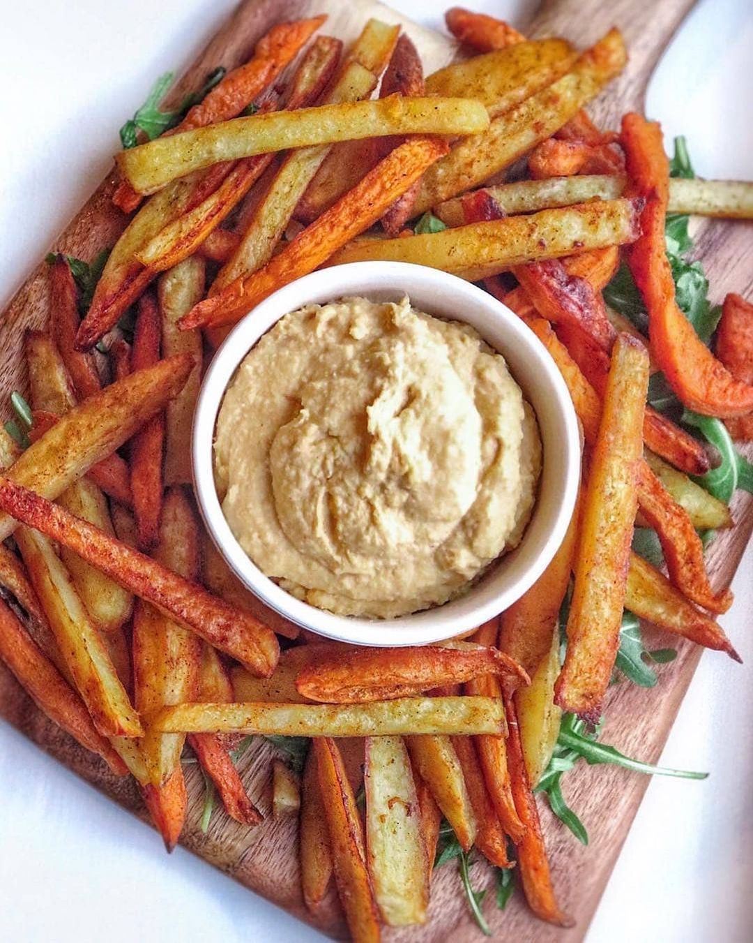 ​Spiced Fries with Roasted Garlic Hummus