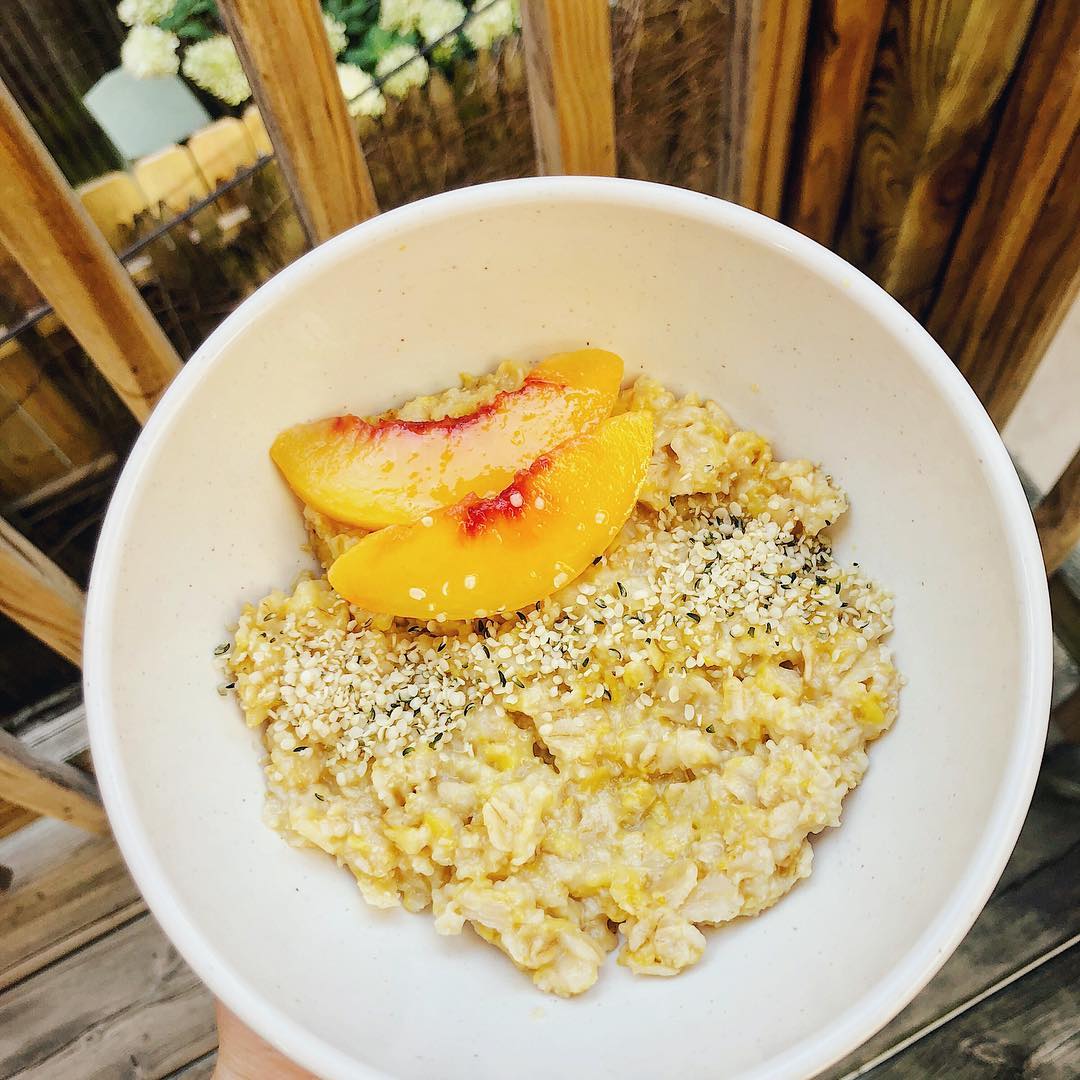 Peaches and Cream Oatmeal