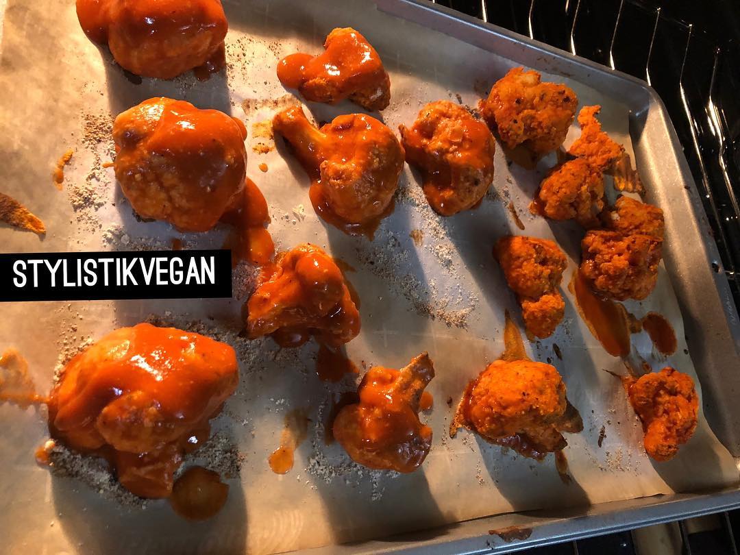 Oven Crispy Cauliflower Wings with Hot Sauce