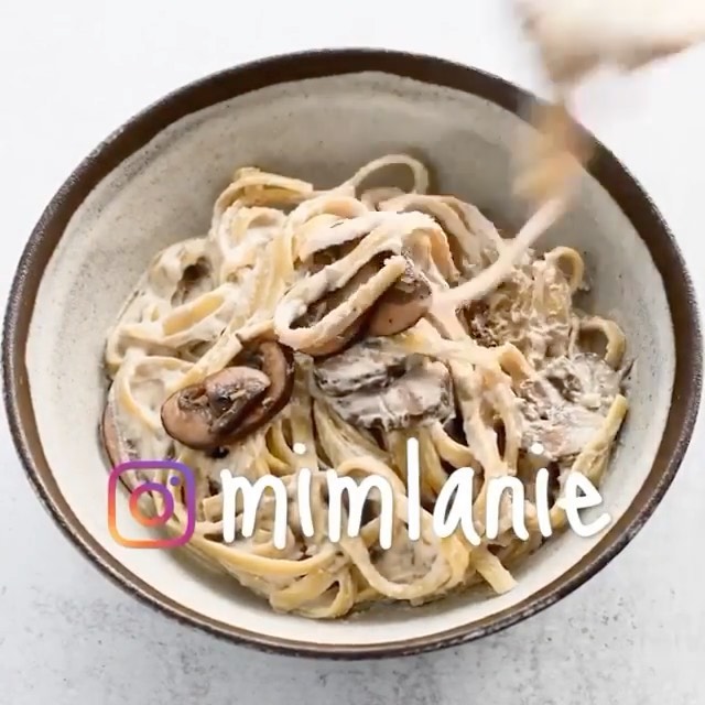 Vegan mushroom pasta