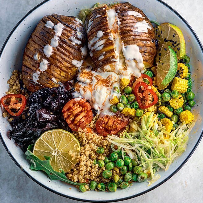 Let’s Get a Cozy Vegan Bowl with Buttery Braised Ginger Red Cabbage, Smoky Corn and Pepper, Quinoa Pilaff and Rosemary Hasselbach Potatoes