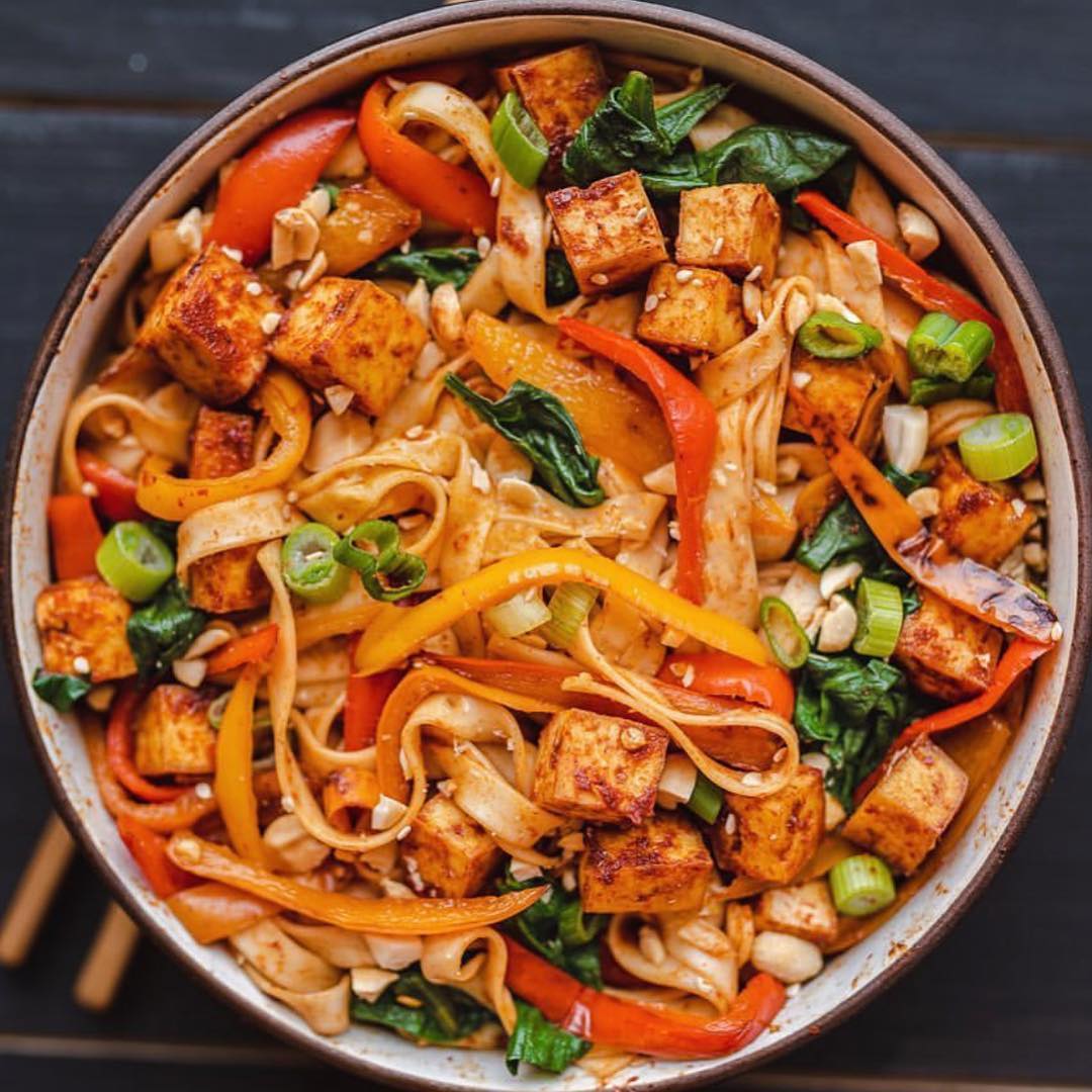 Tofu Vegetable Lo Mein