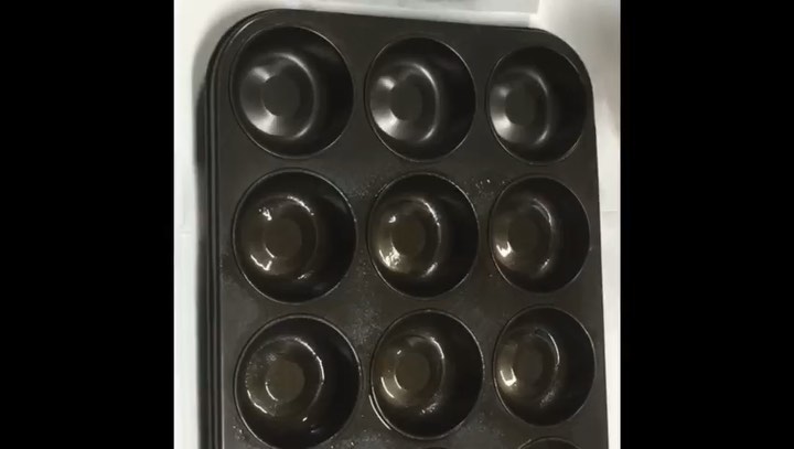 Sansa's Vegan Lemon Cakes