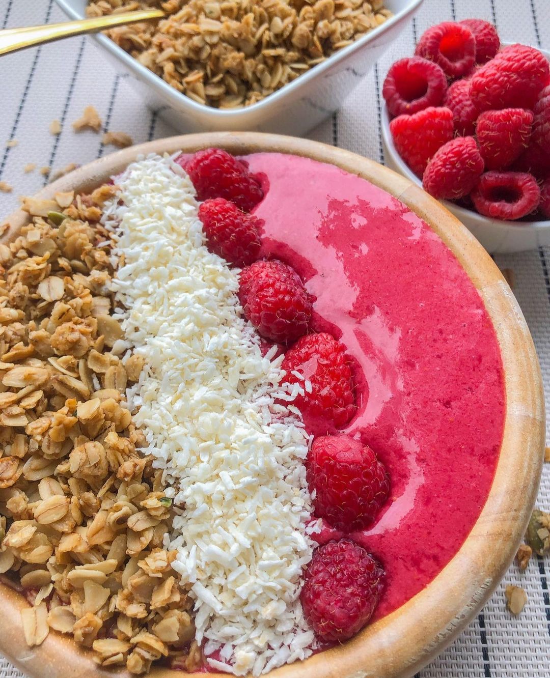 Pink Smoothie Bowl