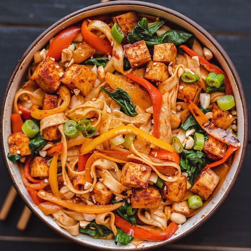 Tofu Vegetable Lo Mein